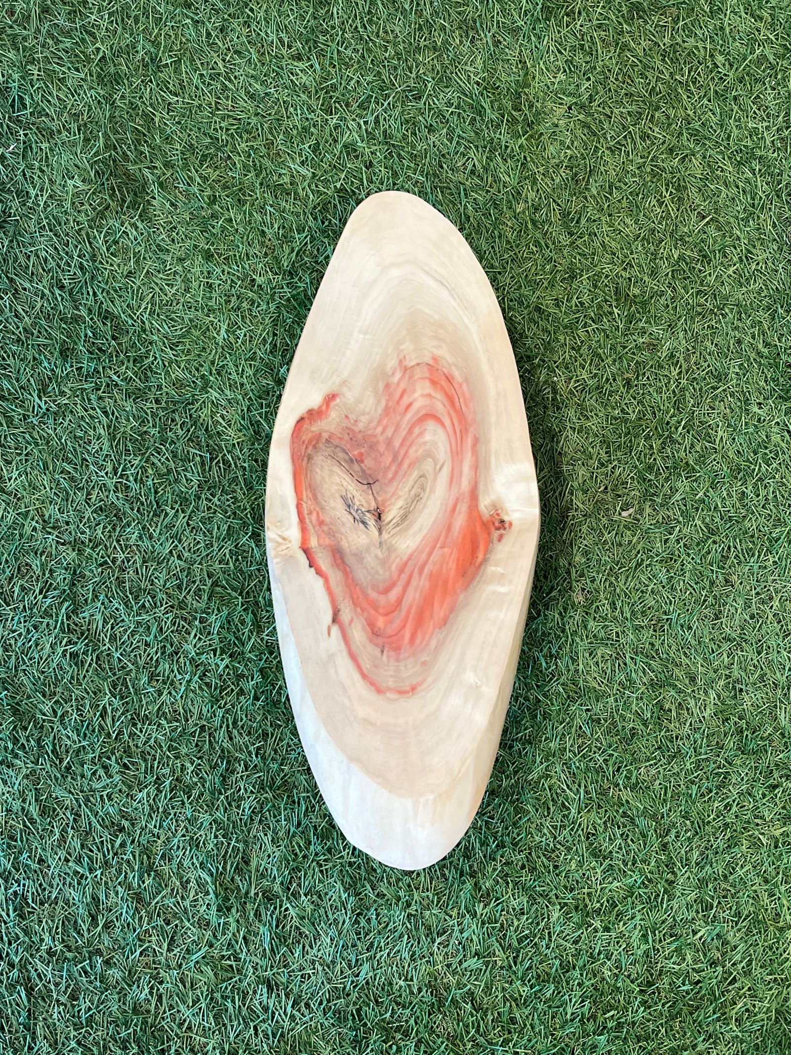 Manitoba Maple / Serving Board: Rare : Red Flame Heart